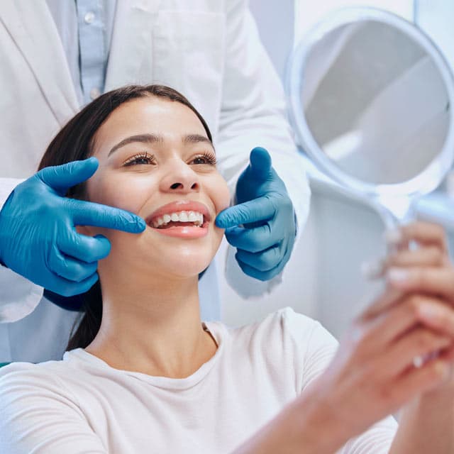 Blanqueamiento dental en Rianxo